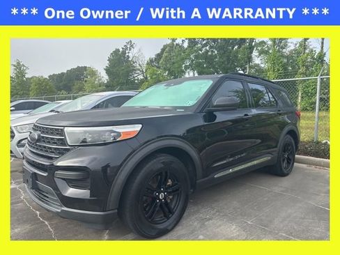 Used 2021 Ford Explorer XLT image 1