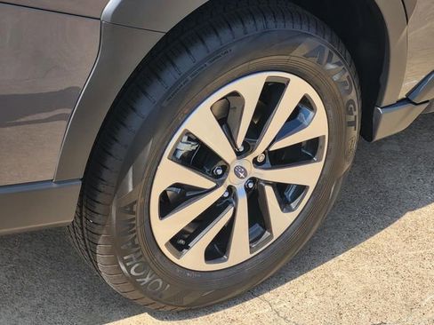 New 2025 Subaru Outback Premium image 5