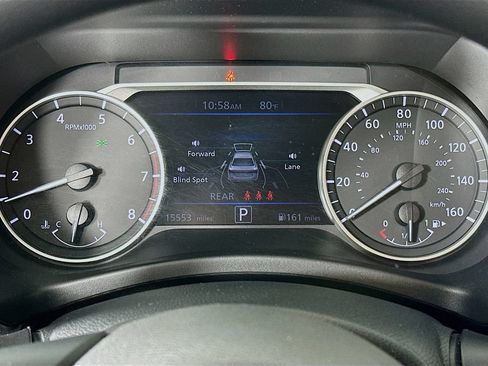 Certified 2024 Nissan Sentra SV FWD image 18