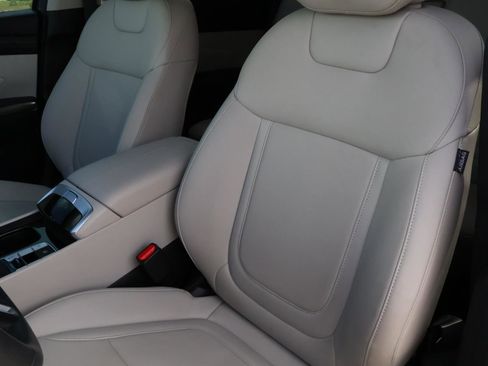 Used 2025 Hyundai Tucson SEL image 14