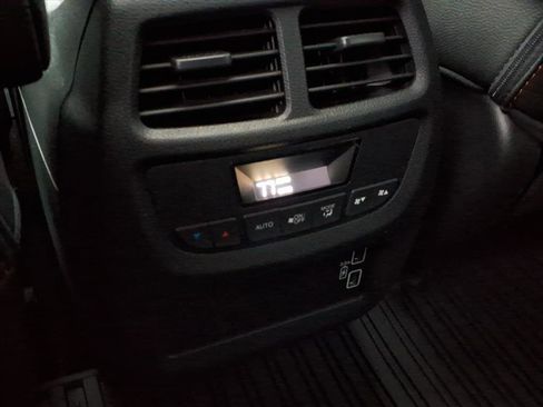 Certified 2022 Honda Pilot TrailSport image 7