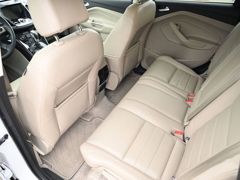 Used 2016 Ford Escape Titanium image 33