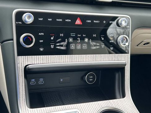 New 2026 Genesis GV80 3.5T Prestige image 38