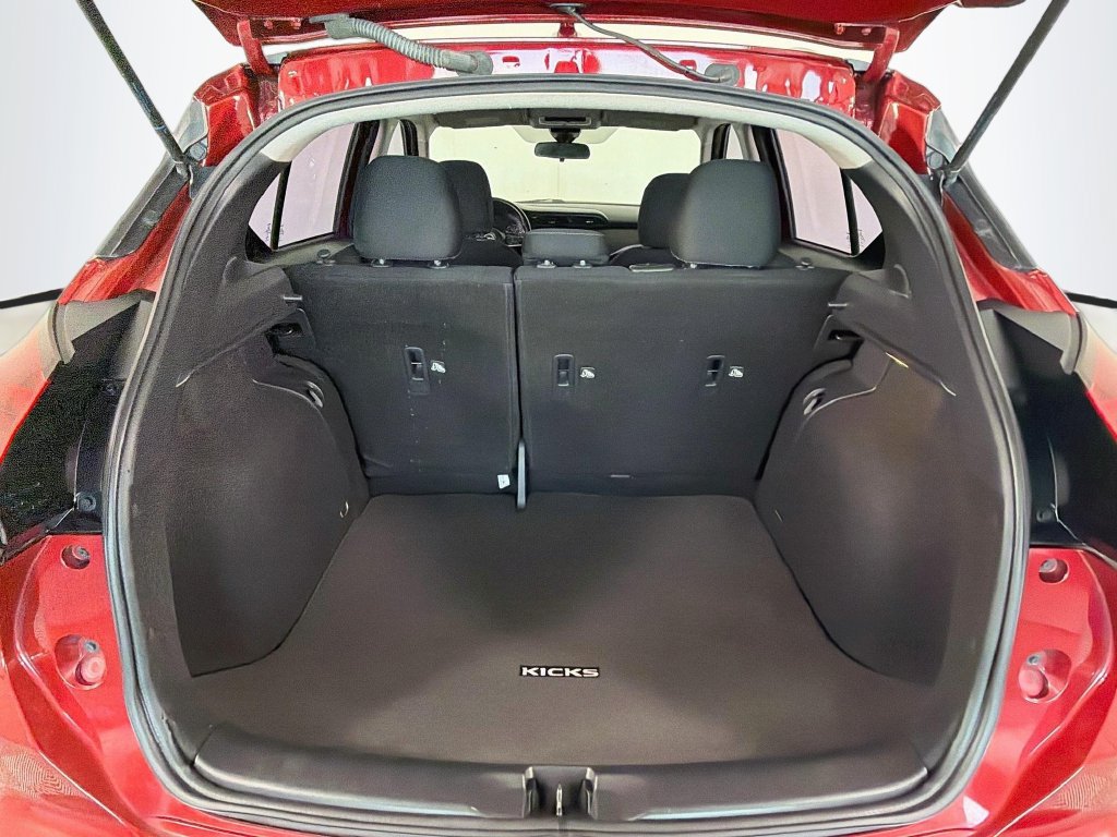 Used 2023 Nissan Kicks SV FWD image 26