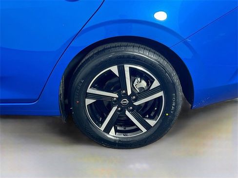 Used 2024 Nissan Sentra SV image 14