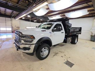 New 2026 RAM 5500 Tradesman w/ Chrome Appearance Group AWD/4WD 360° Tour