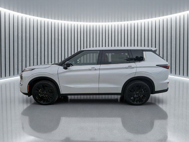 New 2026 Mitsubishi Outlander LE FWD image 7