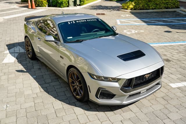 Used 2024 Ford Mustang GT Premium RWD image 39