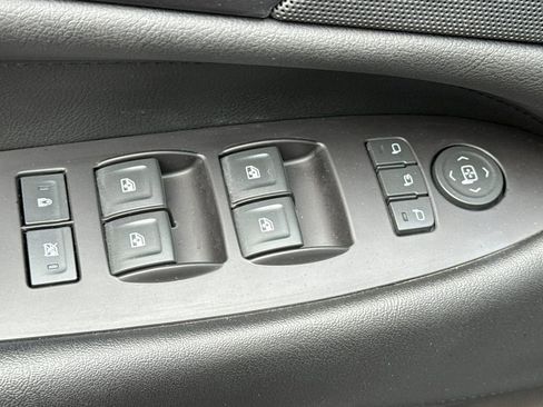 Used 2019 Cadillac Escalade Premium Luxury RWD image 14