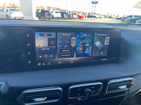 New 2026 Nissan Sentra SR image 20