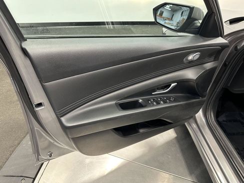 Certified 2023 Hyundai Elantra SEL w/ Convenience Package FWD image 13
