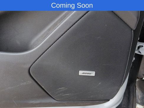 Used 2023 Cadillac XT6 Premium Luxury image 33