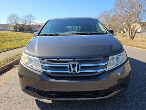 Used 2011 Honda Odyssey EX image 9