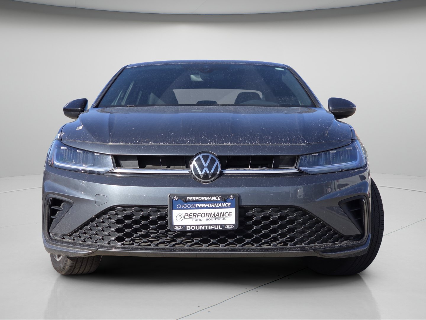 Used 2025 Volkswagen Jetta Sport FWD image 3