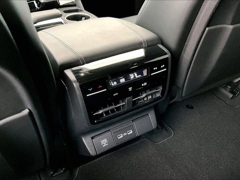 Certified 2024 Acura MDX FWD w/ Technology Package image 30