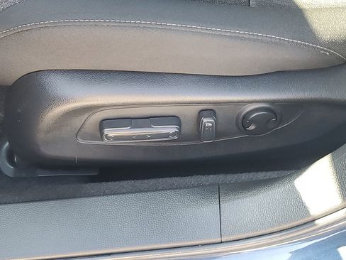 Used 2025 Honda Accord SE image 27