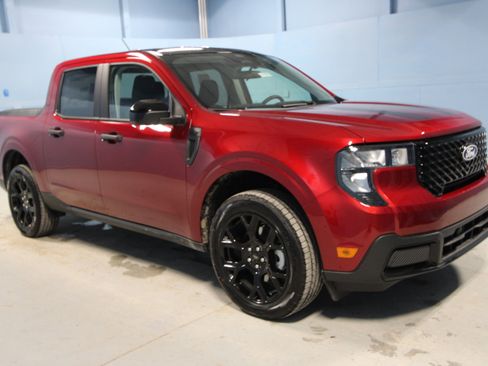 New 2026 Ford Maverick XLT image 1