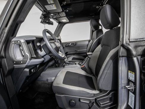 Used 2023 Ford Bronco 4-Door image 8