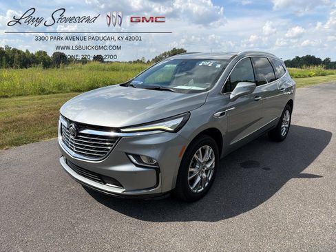 Certified 2024 Buick Enclave Essence w/ Experience Buick Package FWD image 1