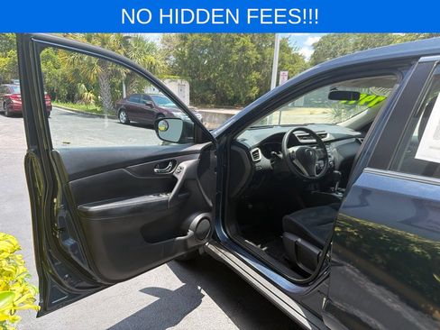 Used 2016 Nissan Rogue S AWD/4WD image 12