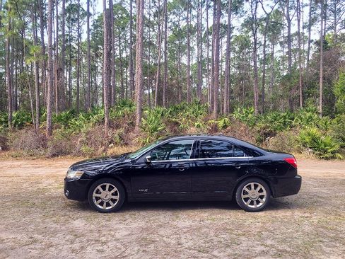 Used 2007 Lincoln MKZ image 7