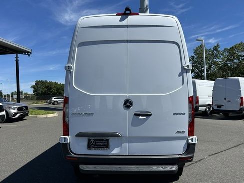 New 2025 Mercedes-Benz Sprinter 2500 image 6