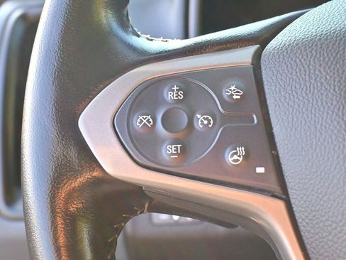 Used 2021 Chevrolet Colorado Z71 w/ Safety Package image 32