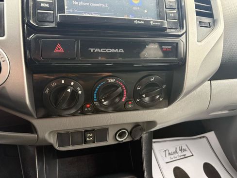 Used 2015 Toyota Tacoma 4x4 Double Cab w/ SR5 Package image 16