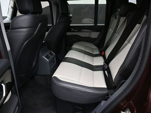 Used 2024 INEOS Grenadier AWD/4WD image 17