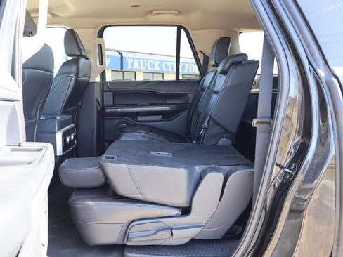 Used 2024 Ford Expedition Max XLT RWD image 39