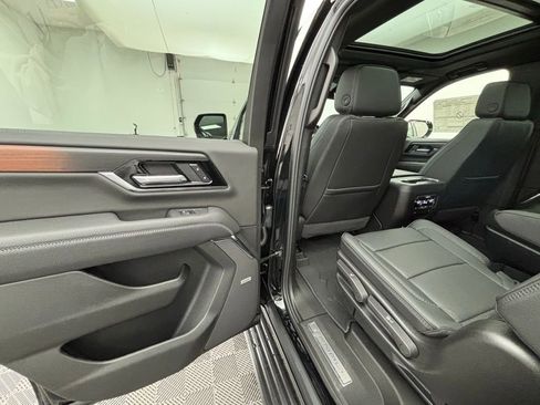 New 2026 GMC Yukon Denali w/ Sun & Power Step Package image 48