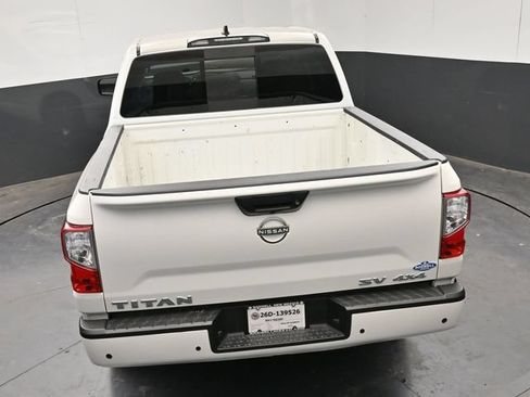 Used 2024 Nissan Titan SV AWD/4WD image 23