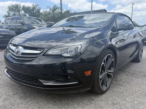 Used 2017 Buick Cascada Premium image 2