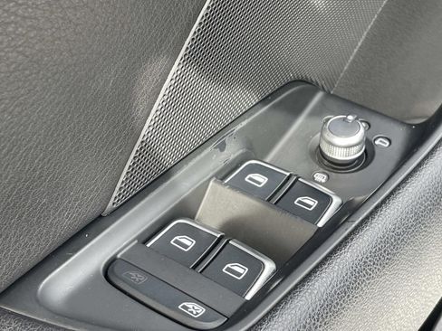 Used 2016 Audi A3 2.0T Premium image 15