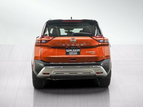 Used 2023 Nissan Rogue Platinum AWD/4WD image 5