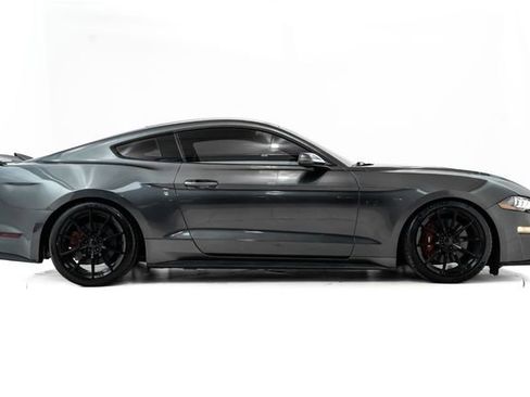 Used 2019 Ford Mustang GT image 5