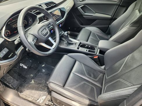 Certified 2024 Audi Q3 2.0T Premium Plus w/ Premium Plus Package AWD/4WD image 16