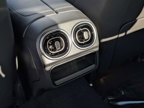 New 2026 Mercedes-Benz C 300 Sedan image 24