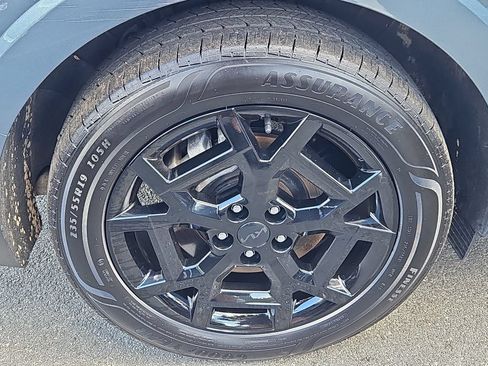 Used 2025 Kia Carnival SX Prestige FWD image 9