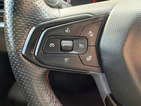 Used 2022 Chevrolet TrailBlazer RS FWD image 24