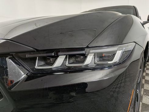 Used 2024 Ford Mustang Premium image 14