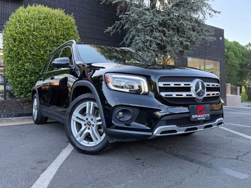 Used 2023 Mercedes-Benz GLB 250 4MATIC image 8