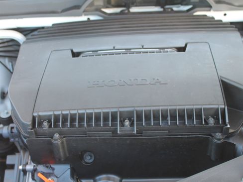 Used 2024 Honda Pilot Elite image 19