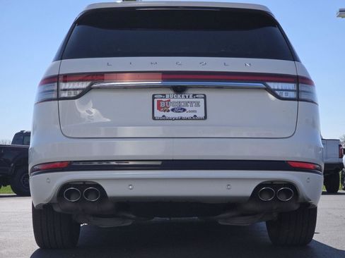 Used 2023 Lincoln Aviator Grand Touring w/ Equipment Group 301A AWD/4WD image 16