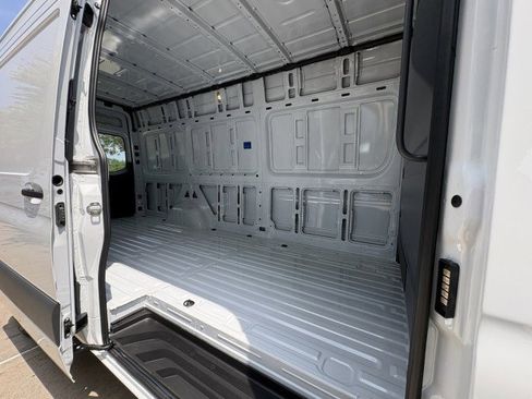New 2026 Mercedes-Benz Sprinter 2500 image 7