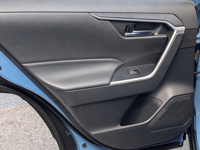 Used 2022 Toyota RAV4 SE AWD/4WD image 18