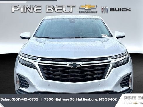 Used 2022 Chevrolet Equinox LT image 3