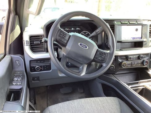 Used 2023 Ford F350 XLT w/ 360-Degree Camera Package AWD/4WD image 9