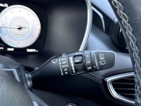 Used 2022 Hyundai Santa Fe Limited image 24