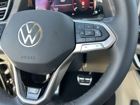 New 2026 Volkswagen Atlas SEL Premium R-Line image 21